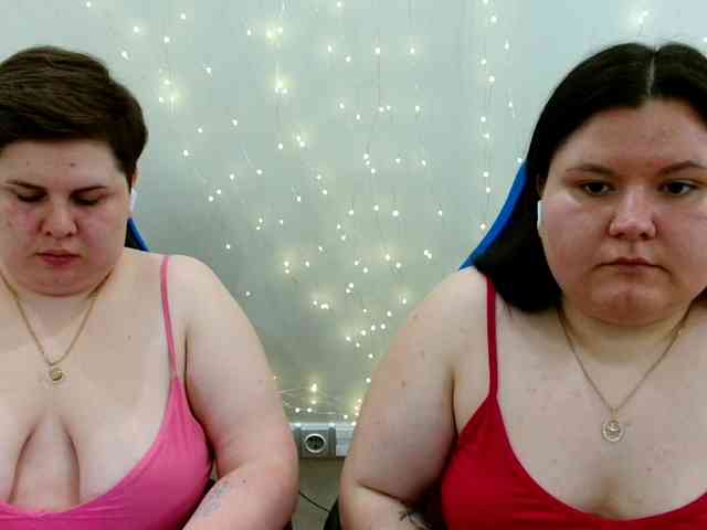 BeckyAndEllen webcam