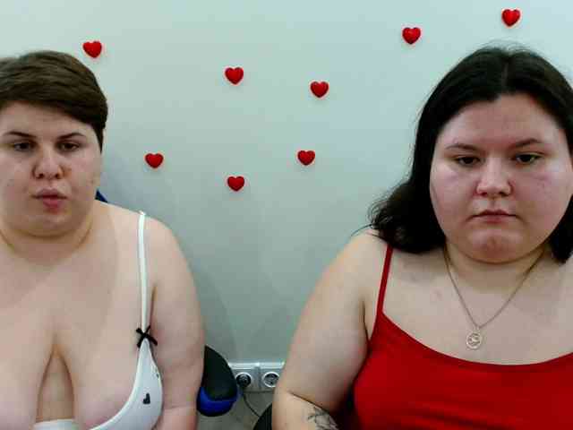 BeckyAndEllen webcam