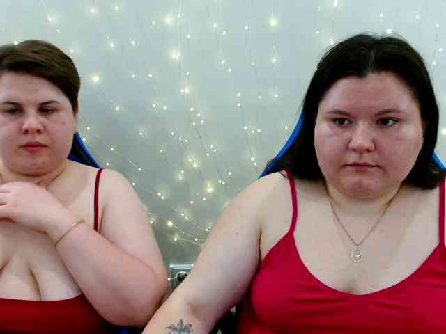 BeckyAndEllen webcam