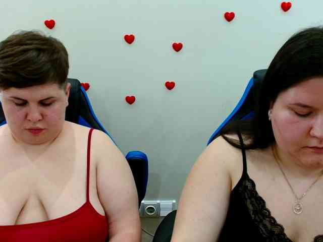 BeckyAndEllen webcam