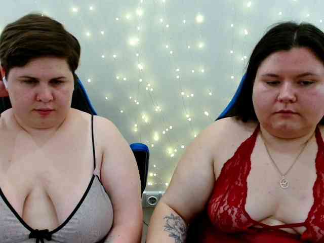 BeckyAndEllen webcam