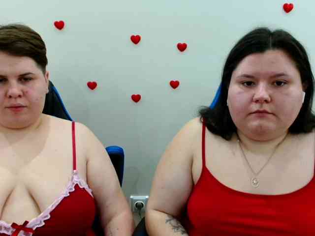 BeckyAndEllen webcam