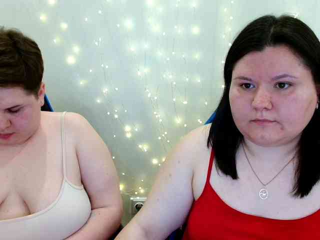 BeckyAndEllen webcam