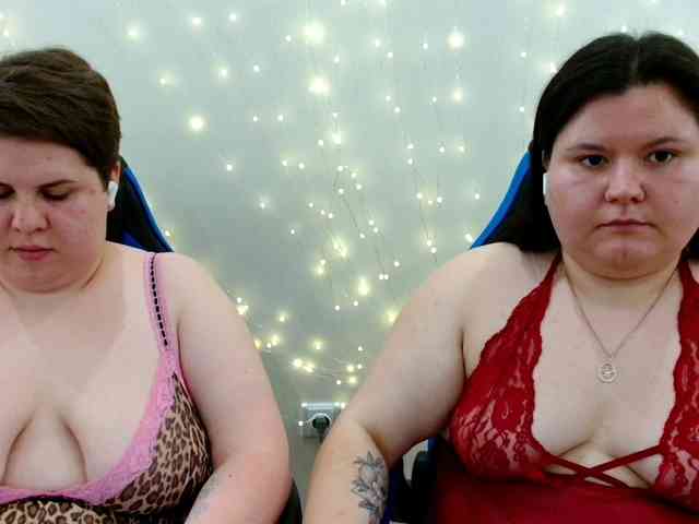BeckyAndEllen webcam