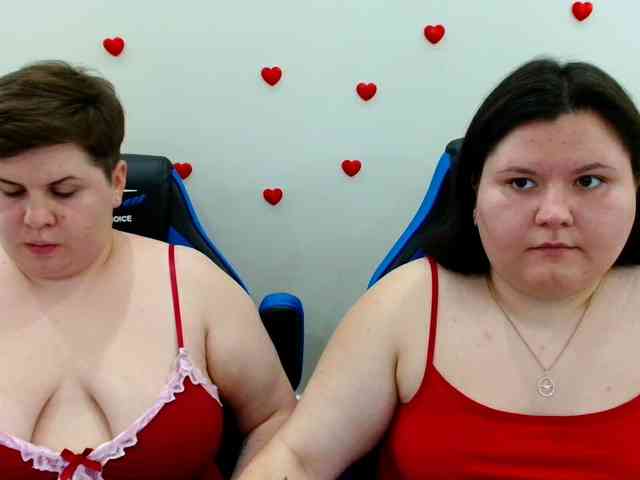 BeckyAndEllen webcam
