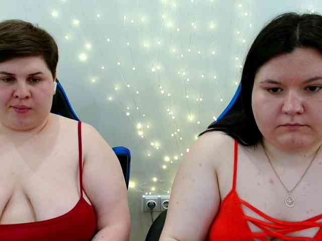 BeckyAndEllen webcam