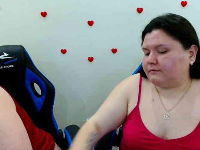BeckyAndEllen webcam