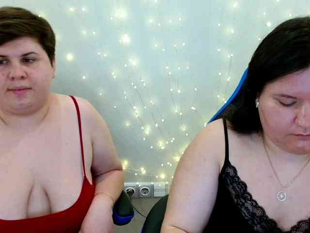 BeckyAndEllen webcam