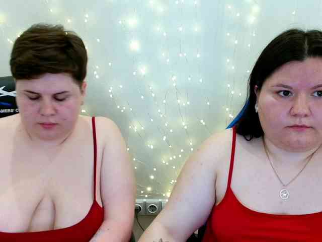 BeckyAndEllen webcam