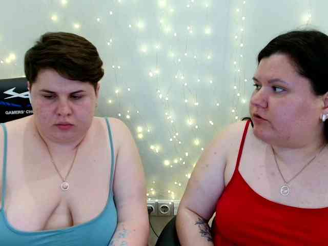 BeckyAndEllen webcam