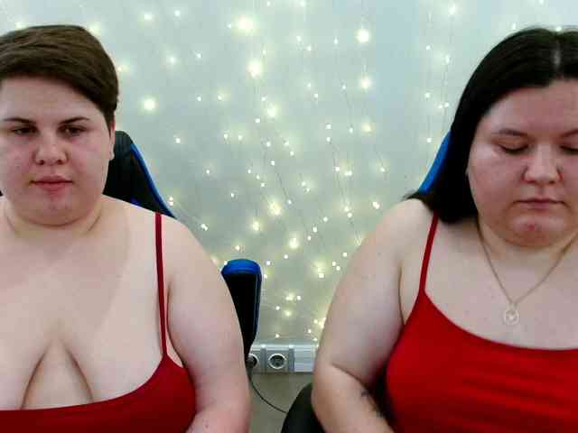 BeckyAndEllen webcam
