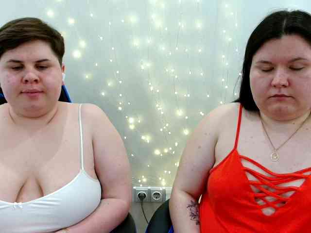BeckyAndEllen webcam