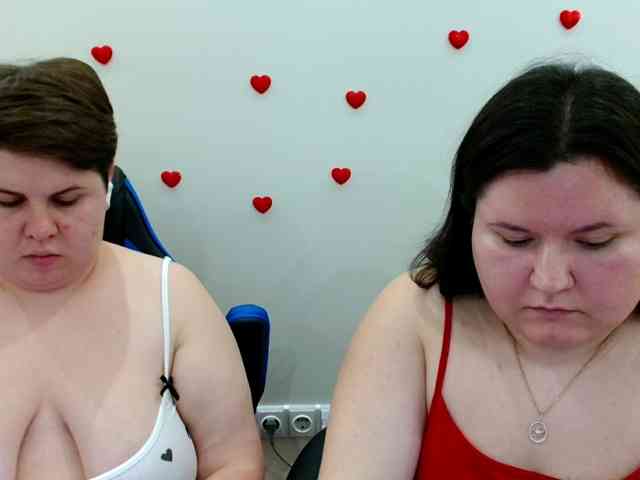 BeckyAndEllen webcam
