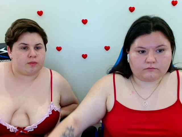 BeckyAndEllen webcam
