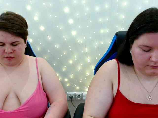 BeckyAndEllen webcam