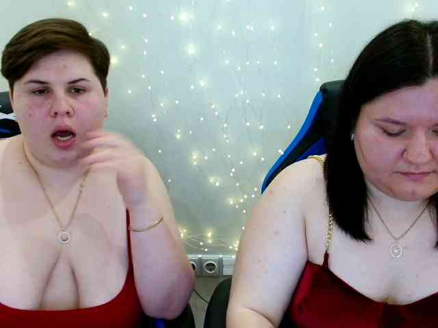 BeckyAndEllen webcam