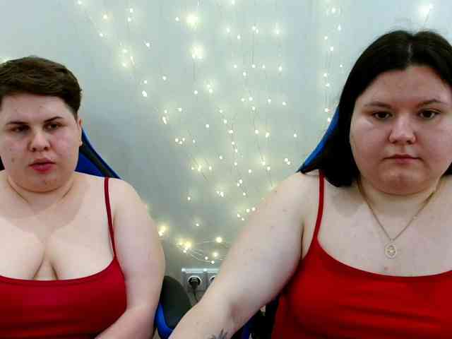 BeckyAndEllen webcam