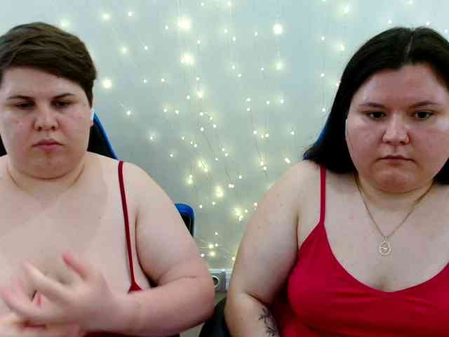 BeckyAndEllen webcam