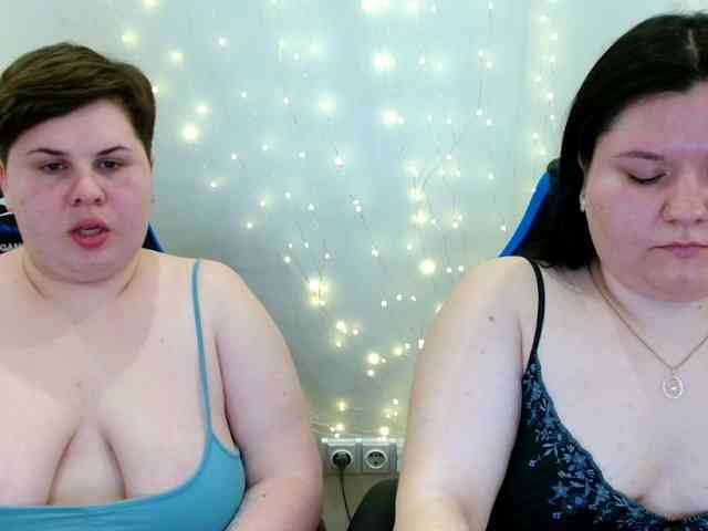 BeckyAndEllen webcam