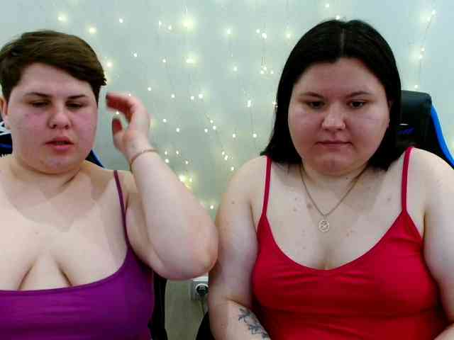 BeckyAndEllen webcam