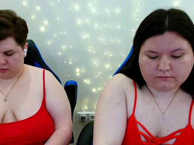 BeckyAndEllen webcam