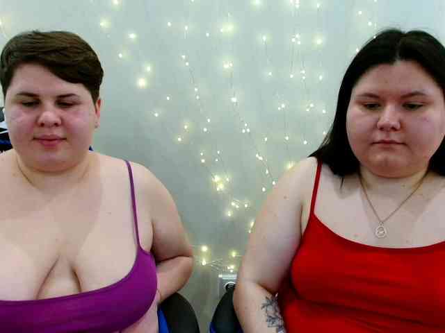 BeckyAndEllen webcam