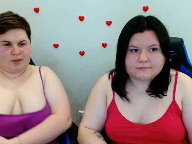 beckyandellen's live room