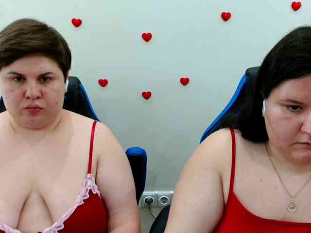 BeckyAndEllen webcam