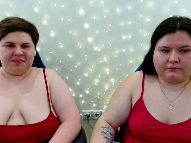 BeckyAndEllen webcam