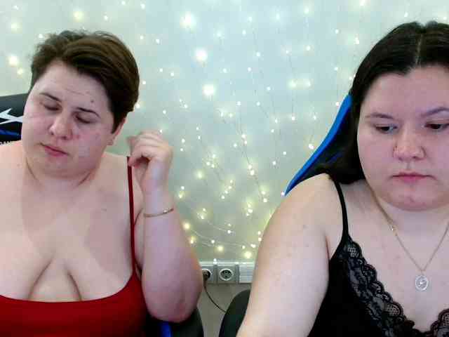 BeckyAndEllen webcam