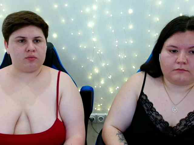 BeckyAndEllen Live Webcam on BongaCams