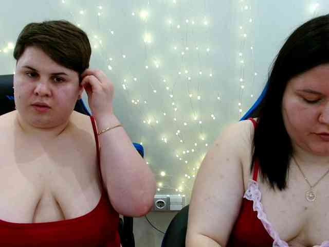 BeckyAndEllen webcam