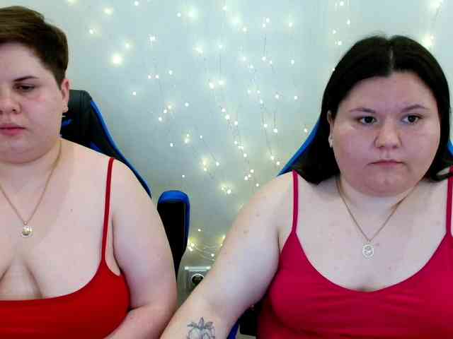 BeckyAndEllen webcam