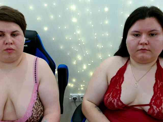 BeckyAndEllen webcam
