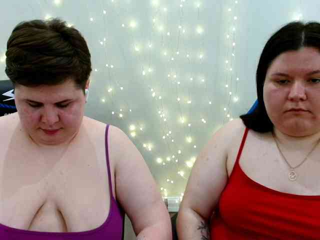 BeckyAndEllen webcam