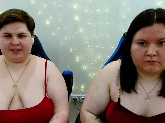 BeckyAndEllen webcam
