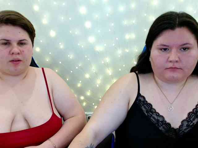 BeckyAndEllen webcam