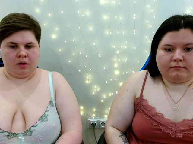 BeckyAndEllen webcam