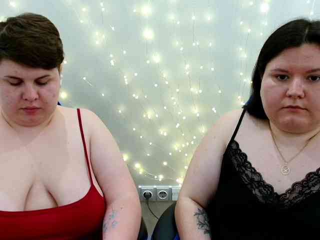 BeckyAndEllen webcam