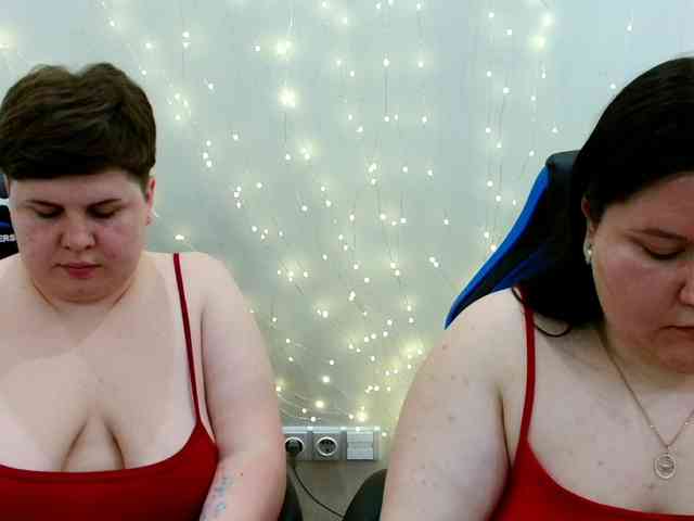 BeckyAndEllen webcam
