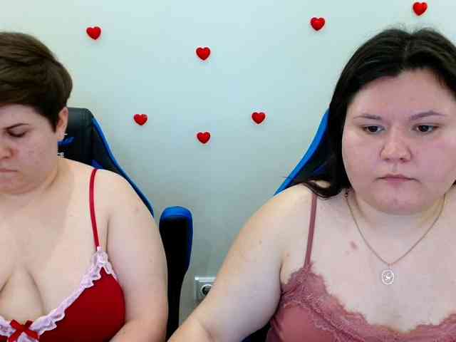 BeckyAndEllen webcam
