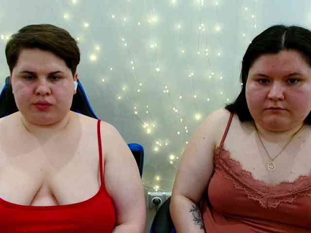 BeckyAndEllen webcam