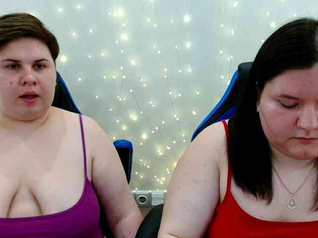 BeckyAndEllen webcam