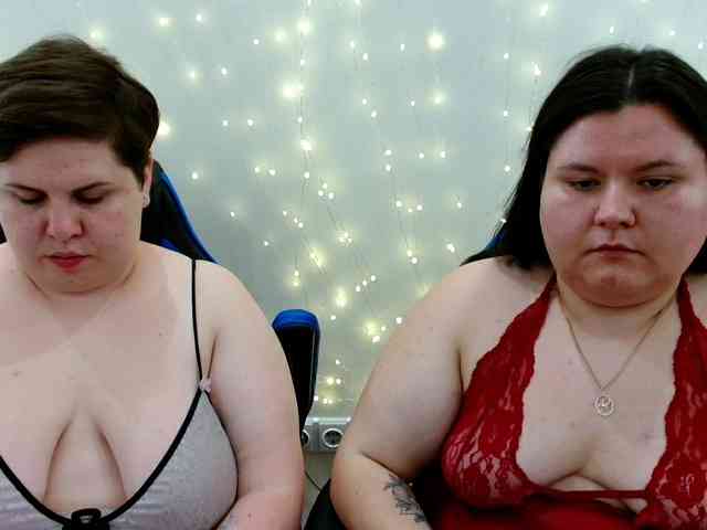 BeckyAndEllen webcam