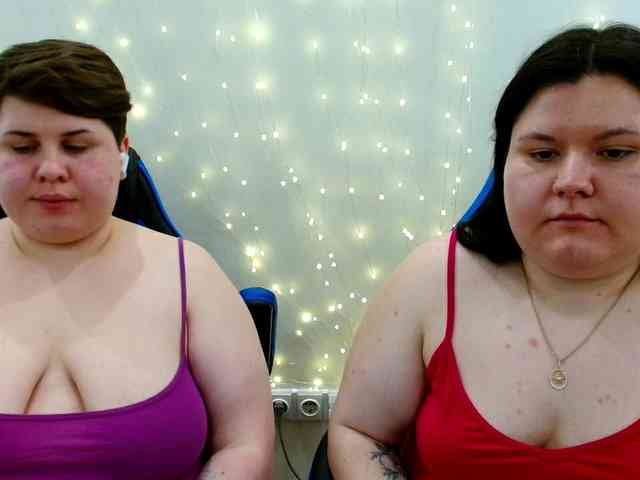 BeckyAndEllen webcam