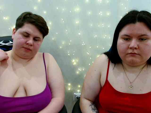 BeckyAndEllen webcam
