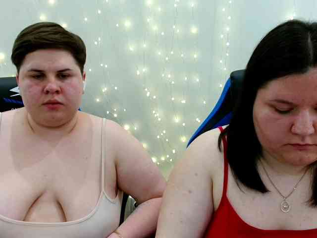 BeckyAndEllen webcam