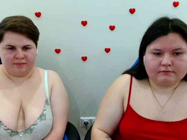 BeckyAndEllen webcam