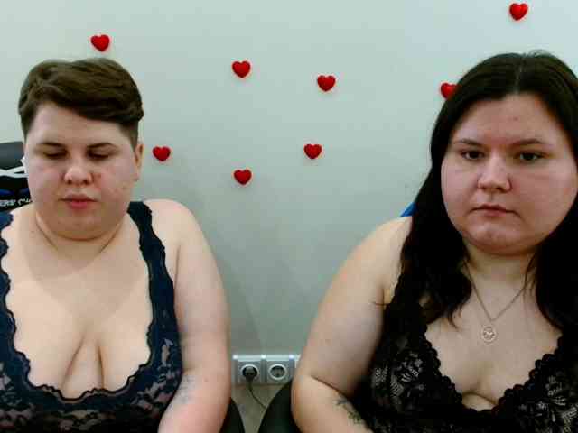 BeckyAndEllen webcam