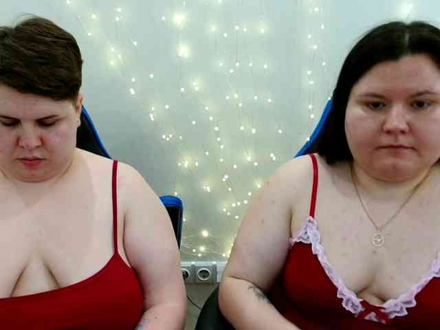 BeckyAndEllen webcam
